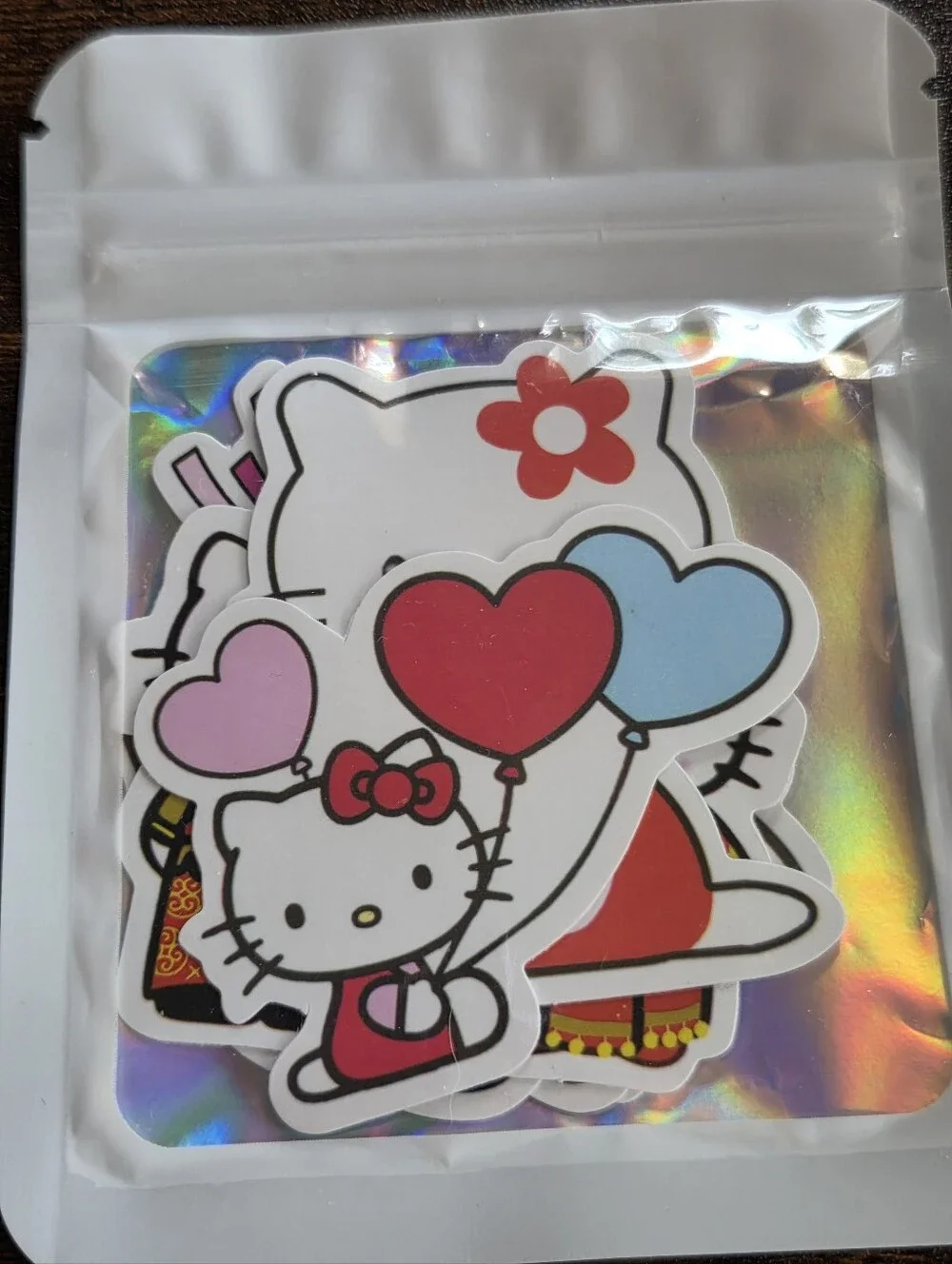 NWT 16 Plus Piece Little Girl Hello Kitty Artist Gift Set